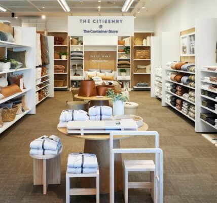 The Container Store adopts ‘poison pill’ after shareholder builds 18% stake